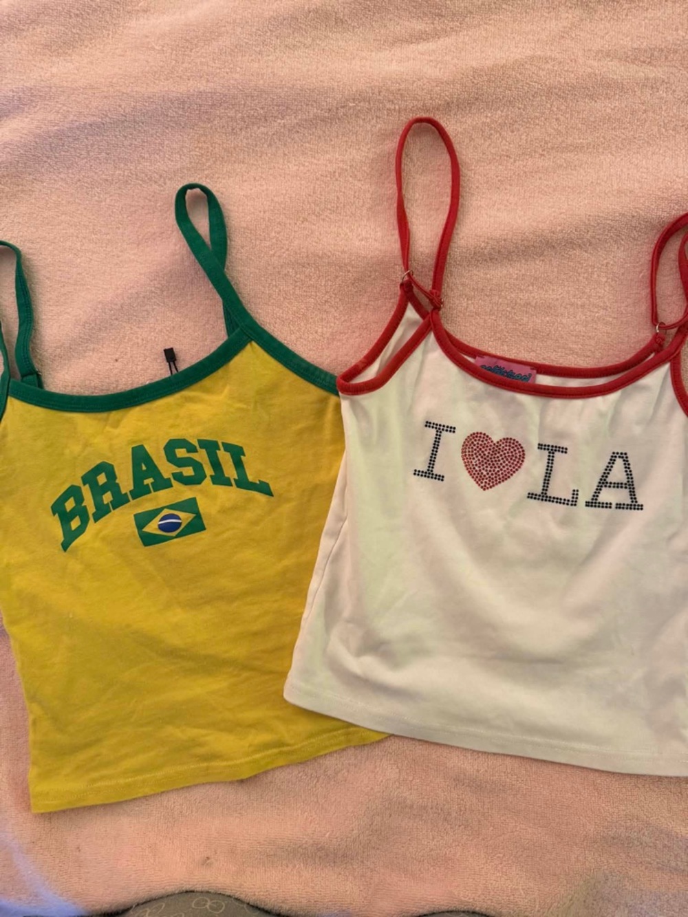 2 pair of Edikted tanks